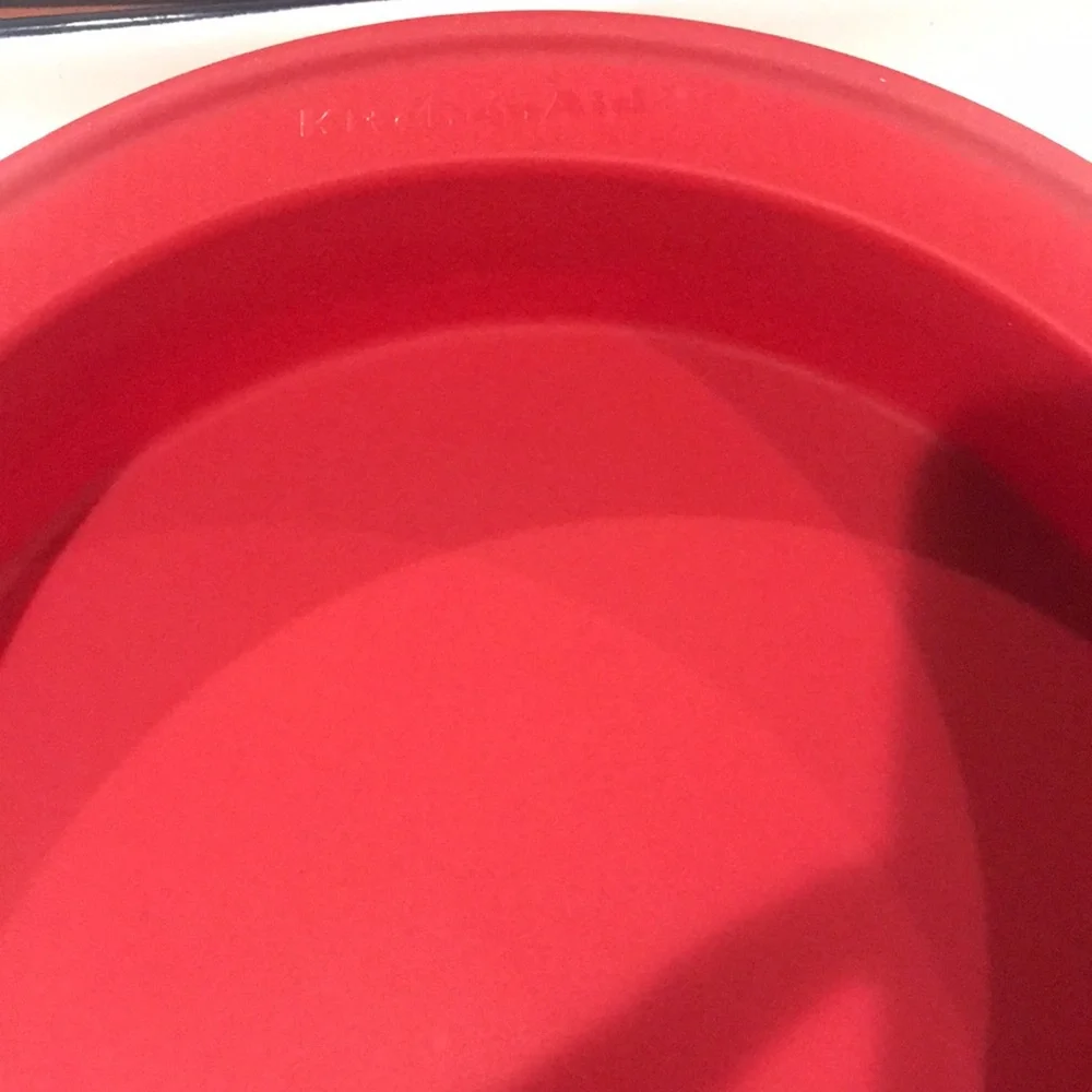 KitchenAid red 9”